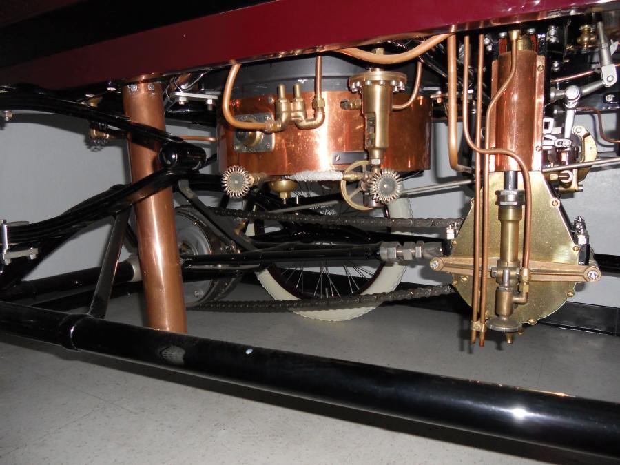  Toledo Steam Runabout 1901 года  (фото 6 из 8)